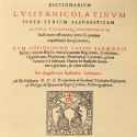 Capa de 'Dictionarium Lusitaniculatinum [Fac-smile da edio de 1611]'